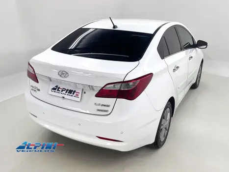 HYUNDAI HB 20 Sedan 1.6 16V 4P FLEX PREMIUM AUTOM�TICO, Foto 3