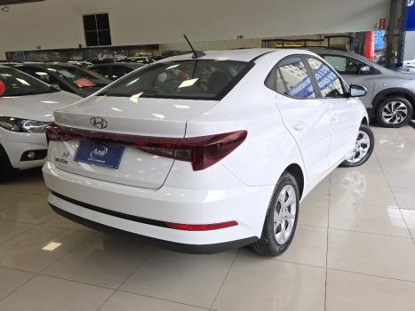 HYUNDAI HB 20 Sedan 1.0 12V 4P FLEX COMFORT PLUS, Foto 4