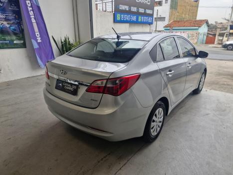 HYUNDAI HB 20 Sedan 1.0 12V 4P FLEX COMFORT PLUS, Foto 4