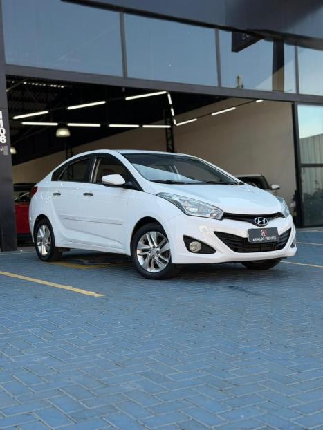 HYUNDAI HB 20 Sedan 1.6 16V 4P FLEX PREMIUM, Foto 3