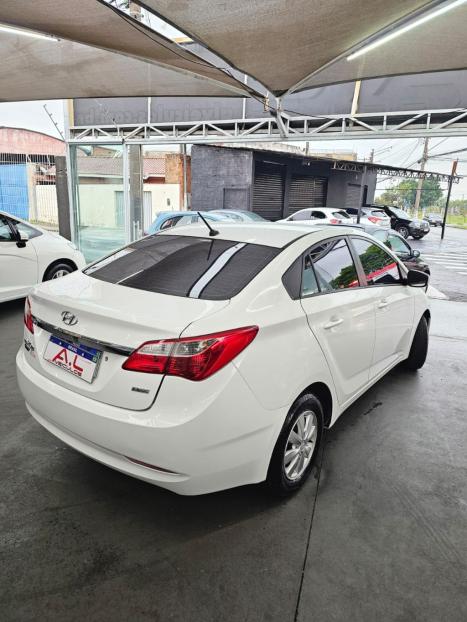 HYUNDAI HB 20 Sedan 1.0 12V 4P FLEX COMFORT STYLE, Foto 5