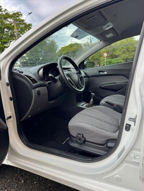 HYUNDAI HB 20 Sedan 1.6 16V 4P FLEX COMFORT PLUS, Foto 8