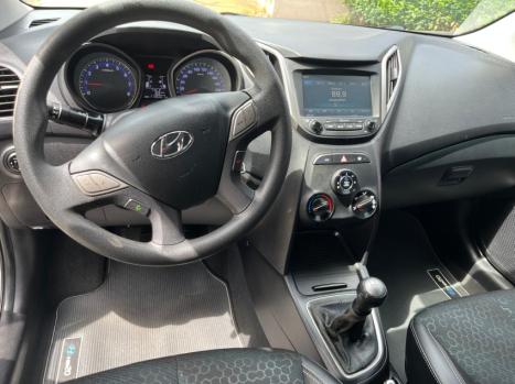 HYUNDAI HB 20 Sedan 1.0 12V 4P FLEX COMFORT COPA DO MUNDO, Foto 10