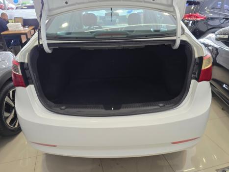 HYUNDAI HB 20 Sedan 1.6 16V 4P FLEX COMFORT PLUS AUTOMÁTICO, Foto 17