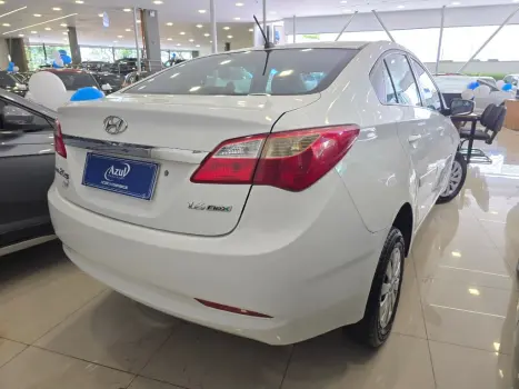 HYUNDAI HB 20 Sedan 1.6 16V 4P FLEX COMFORT PLUS, Foto 6