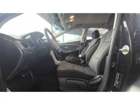 HYUNDAI I30 1.8 16V 4P GLS AUTOM�TICO, Foto 7