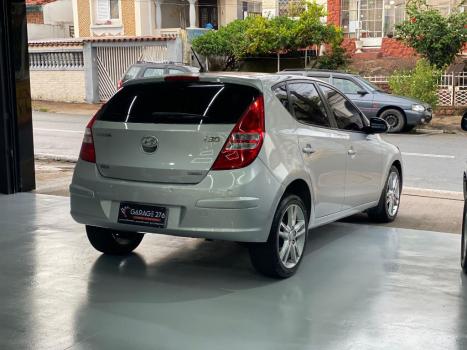 HYUNDAI I30 2.0 16V 4P, Foto 5
