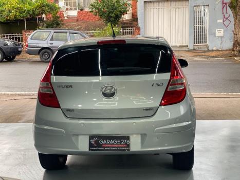 HYUNDAI I30 2.0 16V 4P, Foto 6