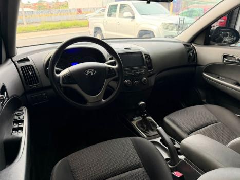 HYUNDAI I30 2.0 16V 4P, Foto 7