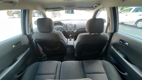 HYUNDAI I30 2.0 16V 4P, Foto 5