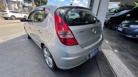 HYUNDAI I30 2.0 16V 4P, Foto 12