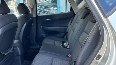 HYUNDAI I30 2.0 16V 4P, Foto 16