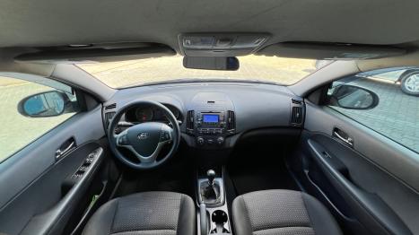 HYUNDAI I30 2.0 16V 4P, Foto 19