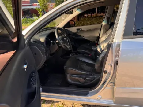 HYUNDAI I30 2.0 16V 4P GLS AUTOM�TICO, Foto 11