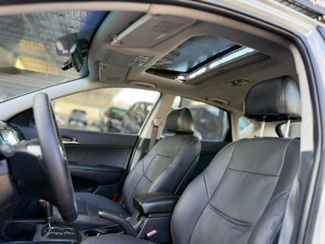 HYUNDAI I30 2.0 16V 4P GLS, Foto 6