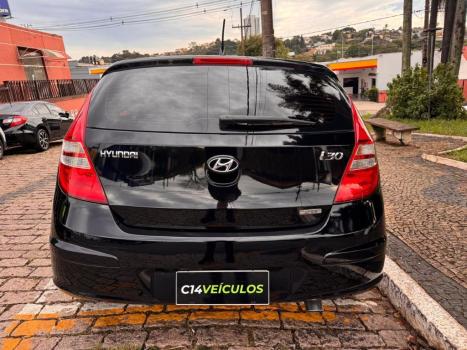 HYUNDAI I30 2.0 16V 4P, Foto 5