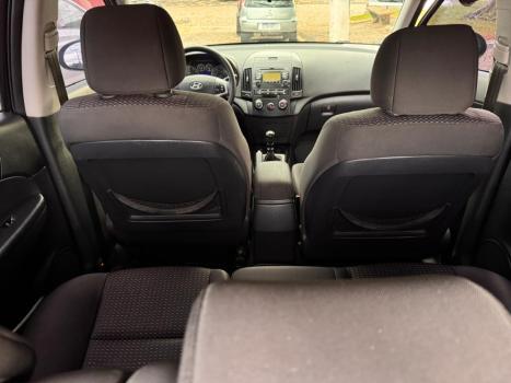 HYUNDAI I30 2.0 16V 4P, Foto 7