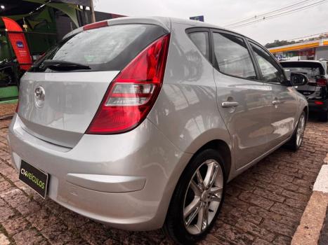 HYUNDAI I30 2.0 16V 4P, Foto 2