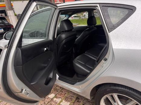 HYUNDAI I30 2.0 16V 4P, Foto 9