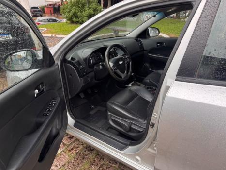 HYUNDAI I30 2.0 16V 4P, Foto 10