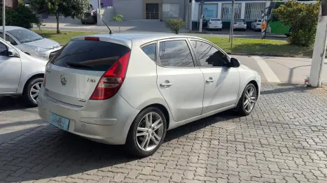 HYUNDAI I30 2.0 16V 4P AUTOMÁTICO, Foto 7