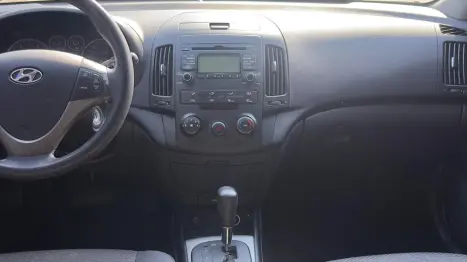 HYUNDAI I30 2.0 16V 4P AUTOMÁTICO, Foto 13