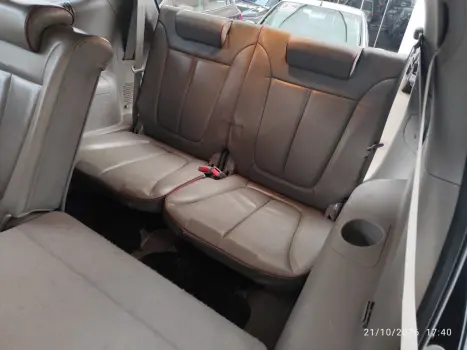 HYUNDAI Santa Fé 2.7 V6 24V 4P GLS 200CV 7 LUGARES AUTOMÁTICO, Foto 13