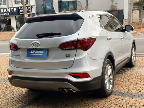 HYUNDAI Santa Fé 3.3 V6 24V 4P 4X4 270 CV 7 LUGARES AUTOMÁTICO, Foto 4