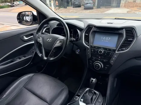 HYUNDAI Santa Fé 3.3 V6 24V 4P 4X4 270 CV 7 LUGARES AUTOMÁTICO, Foto 9