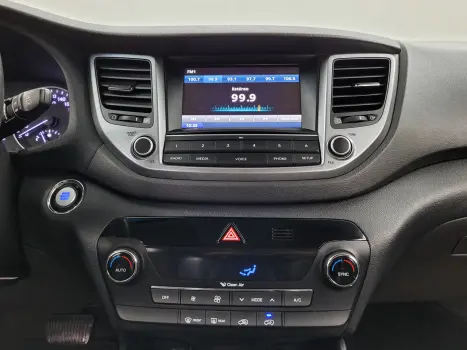 HYUNDAI Tucson 1.6 16V 4P T-GDI GL ECOSHIFT AUTOM�TICO, Foto 21