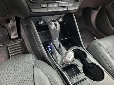 HYUNDAI Tucson 1.6 16V 4P T-GDI GL ECOSHIFT AUTOM�TICO, Foto 22