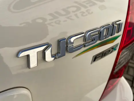 HYUNDAI Tucson 2.0 16V 4P GL, Foto 7