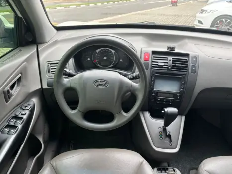 HYUNDAI Tucson 2.0 16V 4P GL, Foto 9