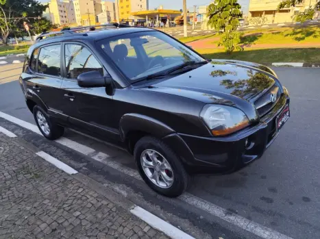 HYUNDAI Tucson 2.0 16V 4P GLB, Foto 2