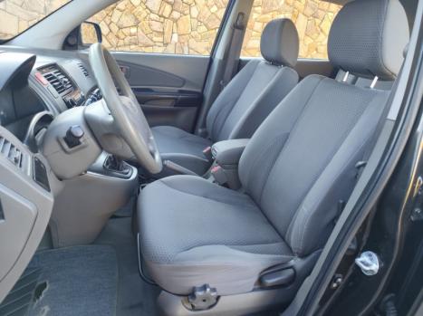 HYUNDAI Tucson 2.0 16V 4P GLB, Foto 8