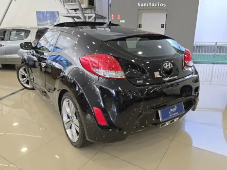 HYUNDAI Veloster 1.6 16V 3P AUTOM�TICO, Foto 4