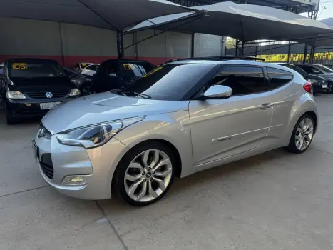 HYUNDAI Veloster 1.6 16V 3P AUTOM�TICO, Foto 2