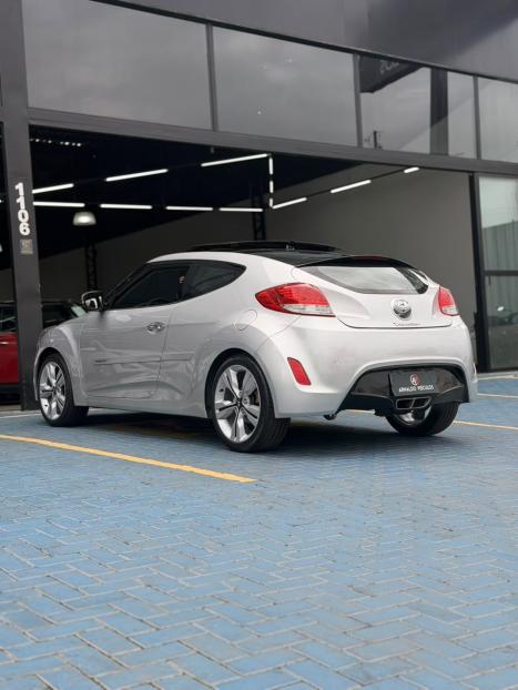 HYUNDAI Veloster 1.6 16V 3P AUTOM�TICO, Foto 4