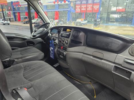 IVECO Daily 3.0 16V 35-S14 TURBO DIESEL INTERCOOLER CHASSI CABINE, Foto 7