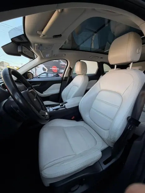 JAGUAR F-Pace 2.0 16V 4P AWD INGENIUM PRESTIGE TURBO AUTOM�TICO, Foto 10