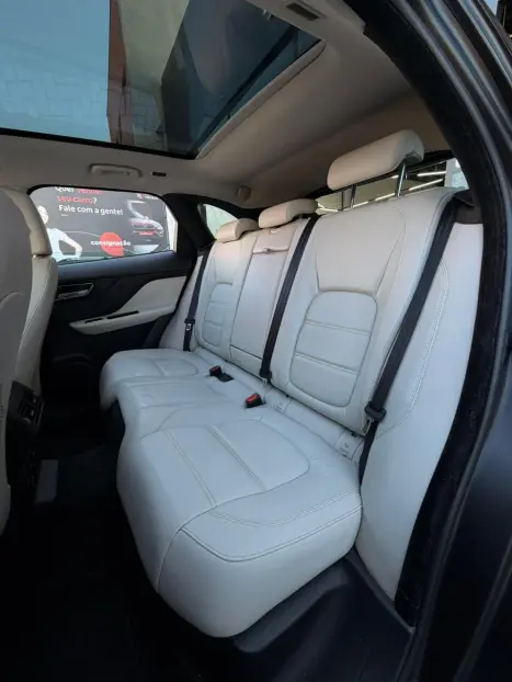 JAGUAR F-Pace 2.0 16V 4P AWD INGENIUM PRESTIGE TURBO AUTOM�TICO, Foto 12