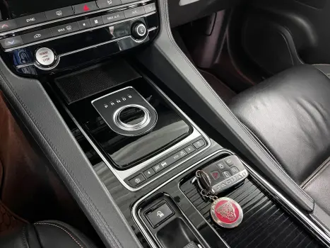 JAGUAR F-Pace 2.0 16V 4P AWD INGENIUM PRESTIGE TURBO AUTOMÁTICO, Foto 25