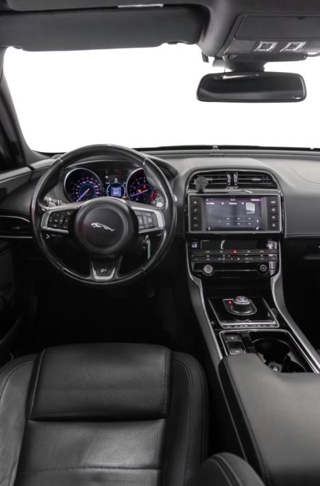 JAGUAR XE 2.0 16V 4P SI4 R-SPORT TURBO AUTOMTICO, Foto 9
