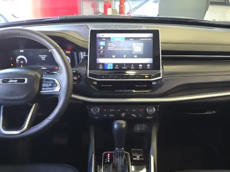 JEEP Commander 1.3 16V 4P FLEX T270 LONGITUDE TURBO AUTOM�TICO AT6, Foto 8