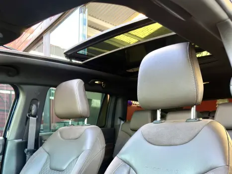 JEEP Commander 1.3 16V 4P FLEX T270 OVERLAND TURBO AUTOM�TICO AT6, Foto 11