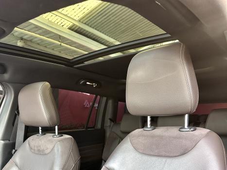 JEEP Commander 1.3 16V 4P FLEX T270 OVERLAND TURBO AUTOM�TICO AT6, Foto 11