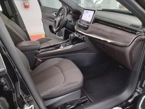 JEEP Commander 1.3 16V 4P FLEX T270 OVERLAND TURBO AUTOM�TICO AT6, Foto 11