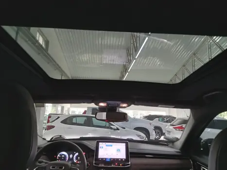 JEEP Commander 1.3 16V 4P FLEX T270 OVERLAND TURBO AUTOM�TICO AT6, Foto 13