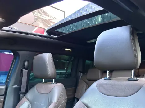 JEEP Commander 1.3 16V 4P FLEX T270 OVERLAND TURBO AUTOM�TICO AT6, Foto 3