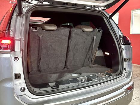 JEEP Commander 1.3 16V 4P FLEX T270 OVERLAND TURBO AUTOM�TICO AT6, Foto 18